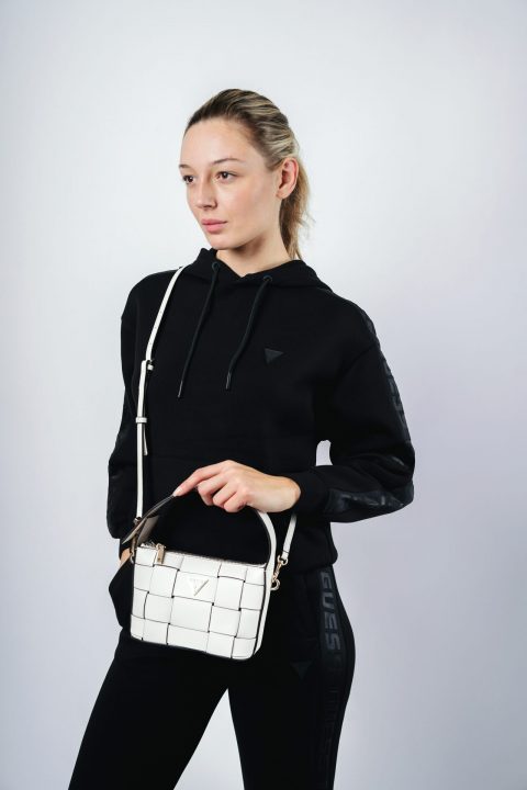 BORSA CON TRACOLLA – GUESS