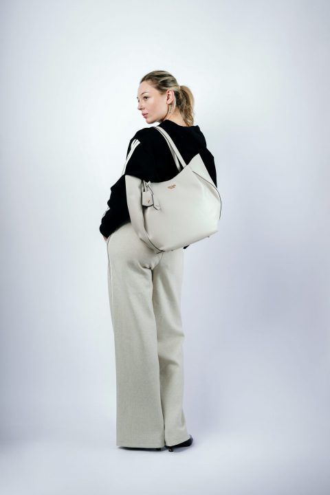 BORSA CON TRACOLLA – GUESS