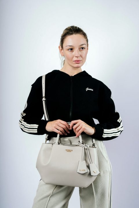 BORSA CON TRACOLLA – GUESS