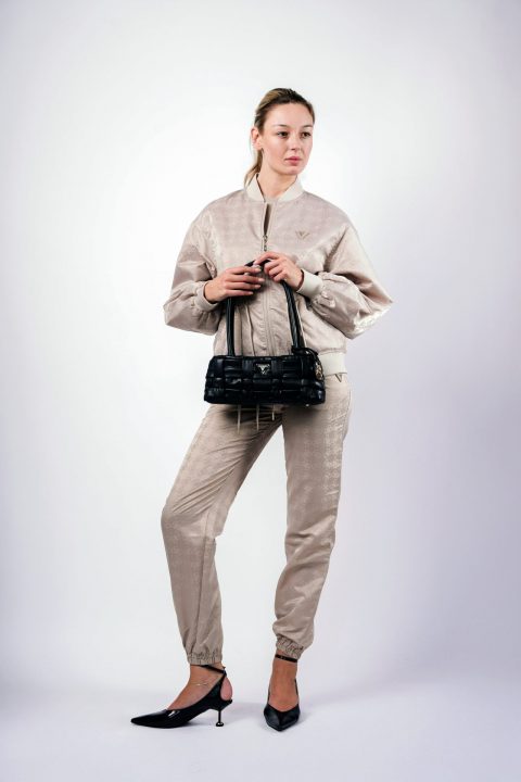 BORSA CON TRACOLLA – GUESS