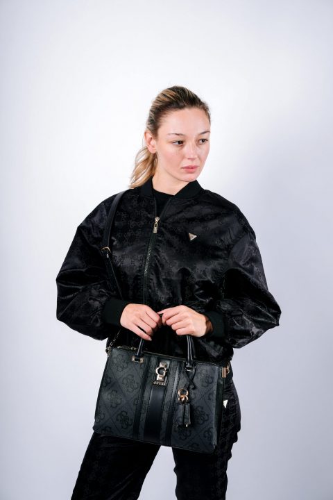 BORSA CON TRACOLLA – GUESS