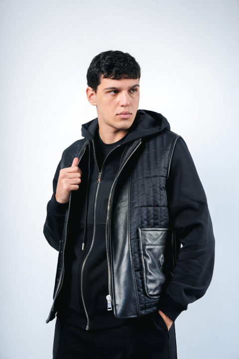 SMANICATO – YES LONDON