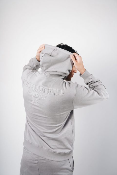 FELPA – JOHN RICHMOND