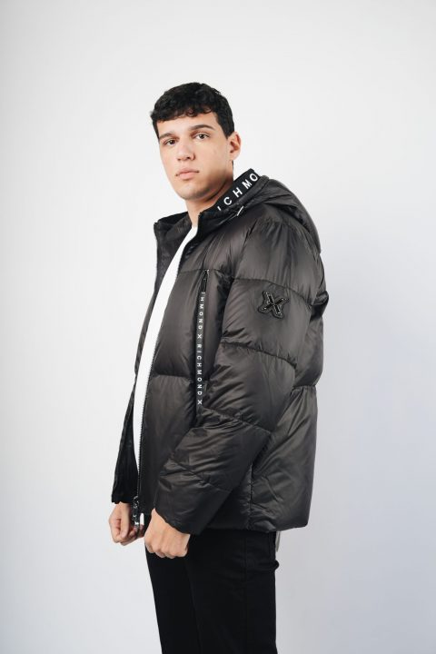 GIUBBINO  – JOHN RICHMOND