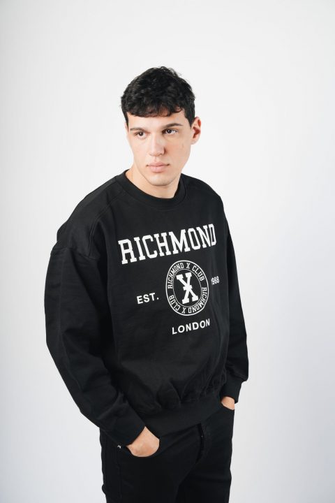 FELPA – JOHN RICHMOND