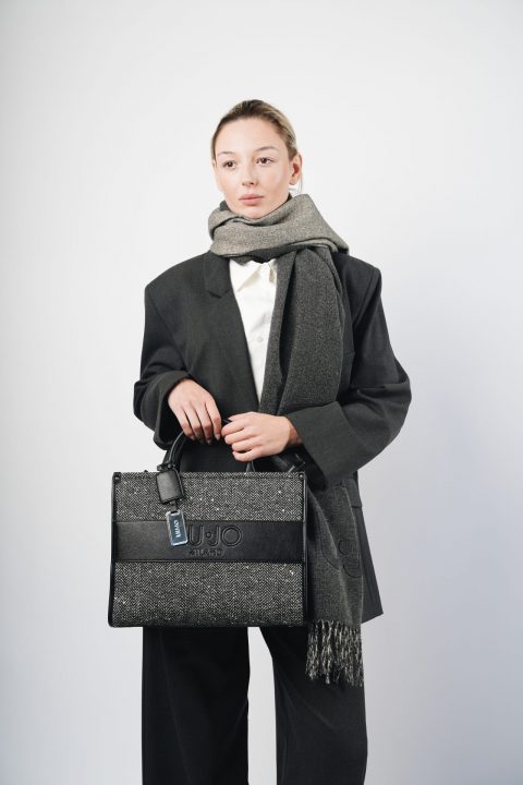 BORSA CON TRACOLLA – LIU•JO