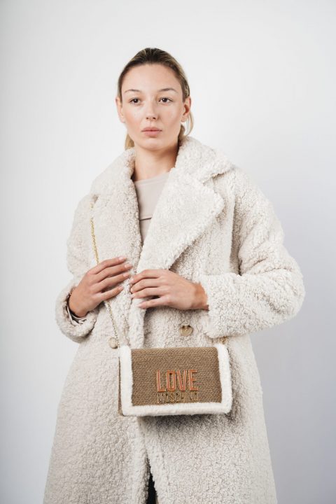 BORSA CON TRACOLLA – LOVE MOSCHINO