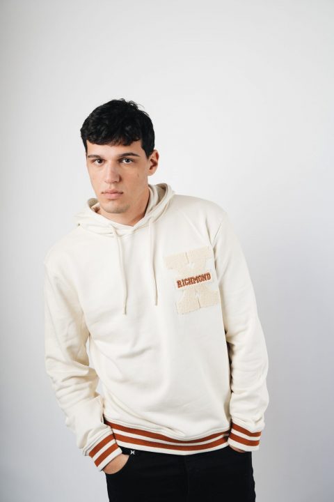 FELPA – JOHN RICHMOND