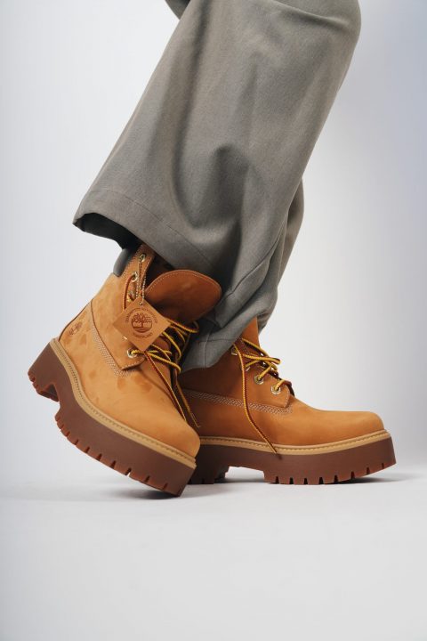 BOOT- TIMBERLAND
