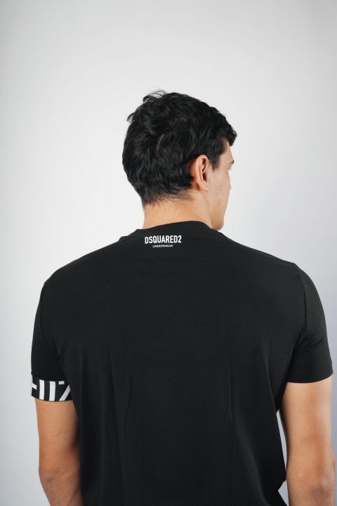 T-SHIRT – DSQUARED2