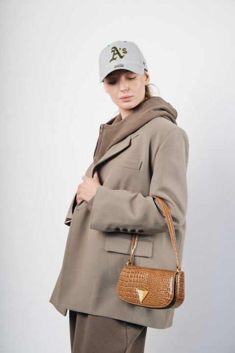 BORSA CON TRACOLLA  – VICOLO